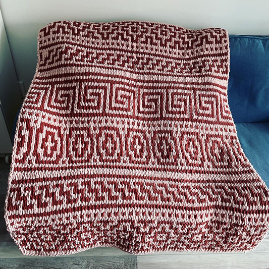 PATTERN: Olinthos Mosaic Blanket - ILoveMyBlanket