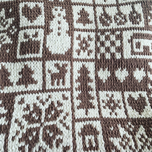 PATTERN: Happy Holidays Tile Blanket - ILoveMyBlanket