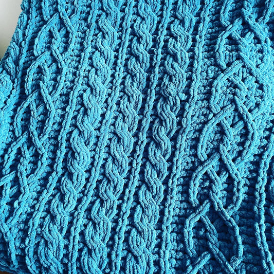 PATTERN: Celtic Charm Blanket - ILoveMyBlanket