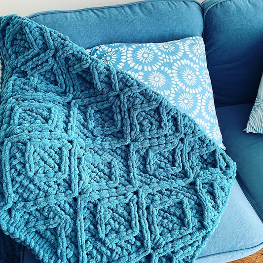 PATTERN: Floating Diamond Blanket - ILoveMyBlanket