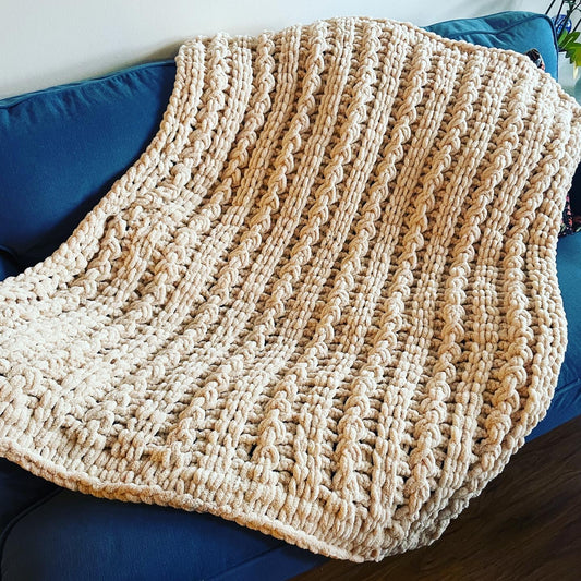 PATTERN: Hitch Knot Blanket - ILoveMyBlanket