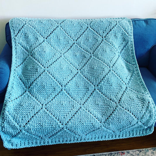 PATTERN: Quilted Hearts Blanket - ILoveMyBlanket