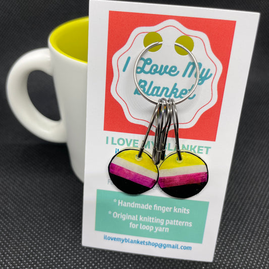 Stitch Markers with Non-Binary Pride Charms - ILoveMyBlanket