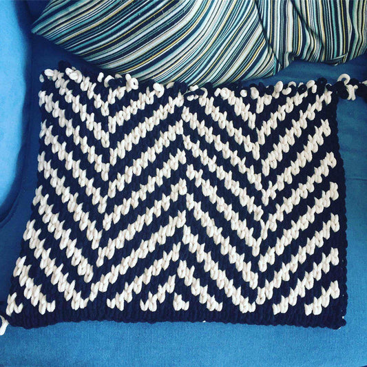PATTERN: 3-D Chevron Blanket