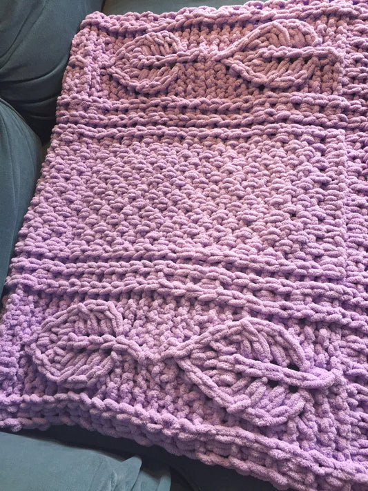 PATTERN: Lace Leaf Baby Blanket - ILoveMyBlanket