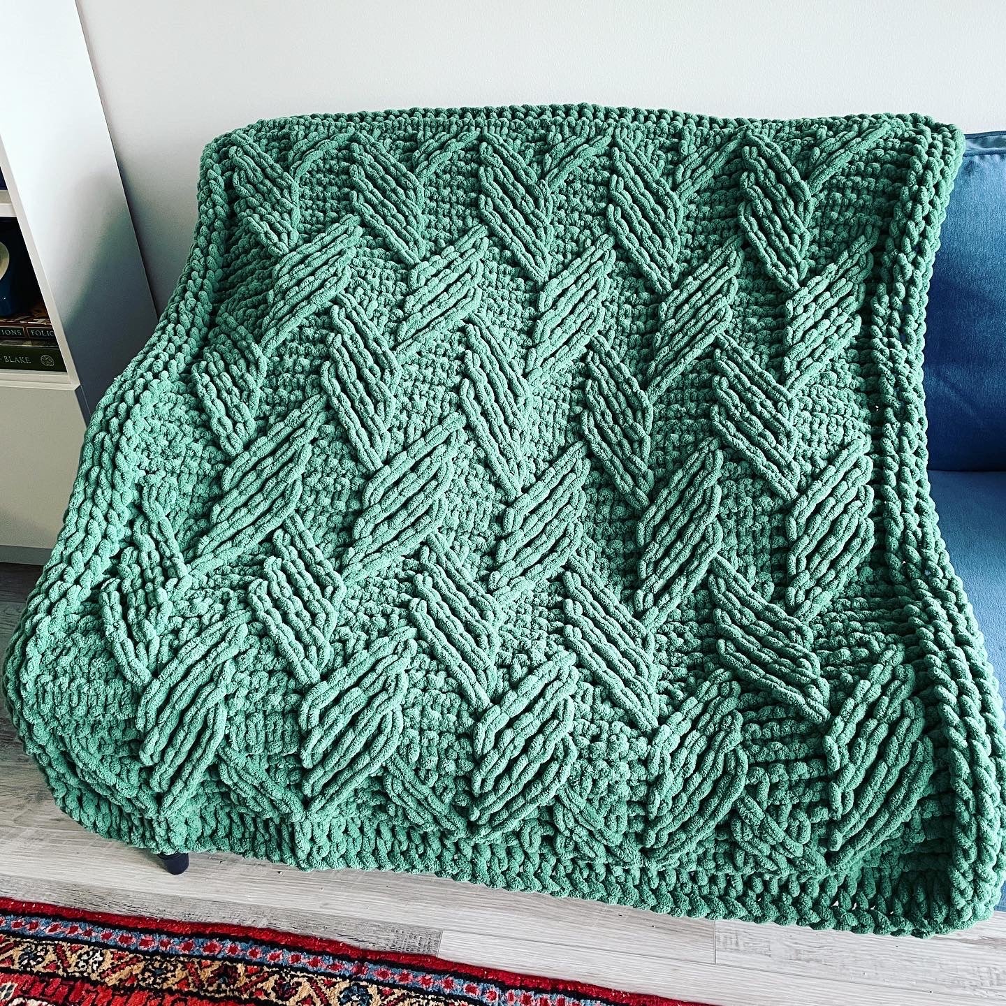 PATTERN: Chevron Shadow Blanket