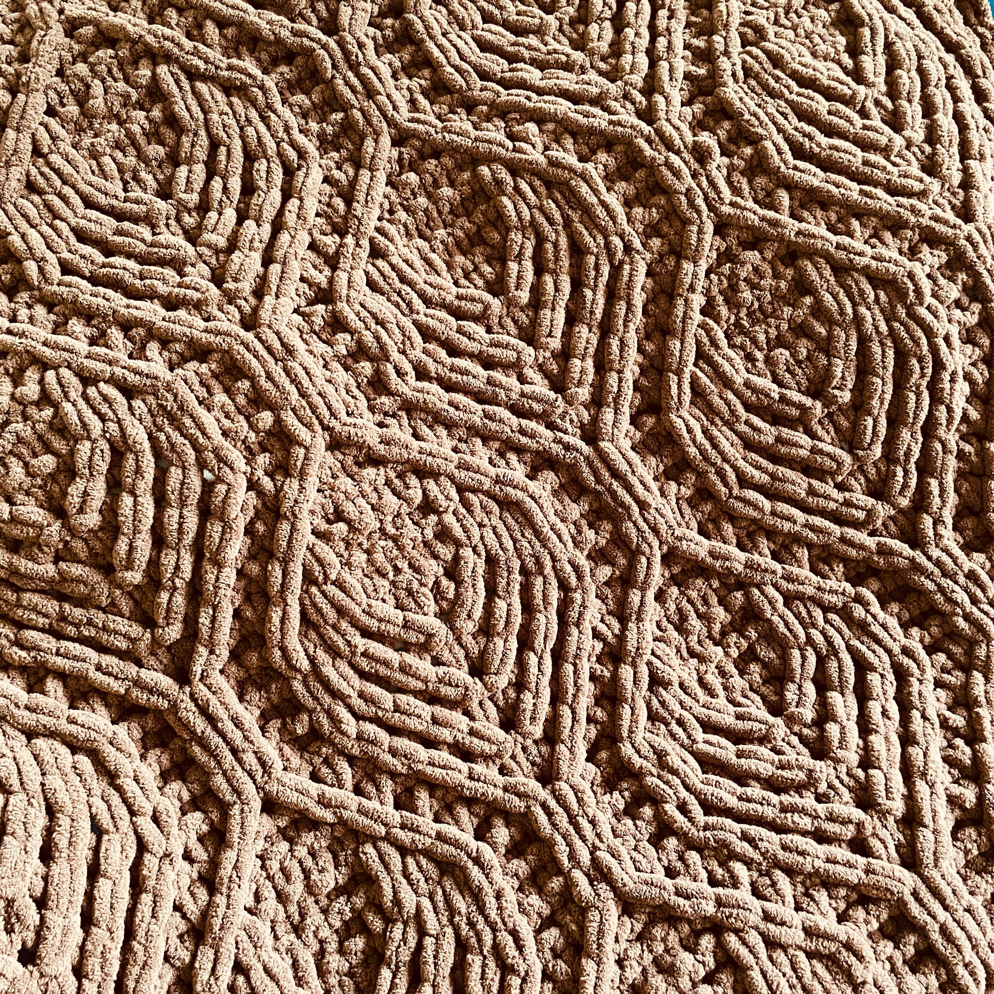 PATTERN: Art Deco Leaf Blanket - ILoveMyBlanket