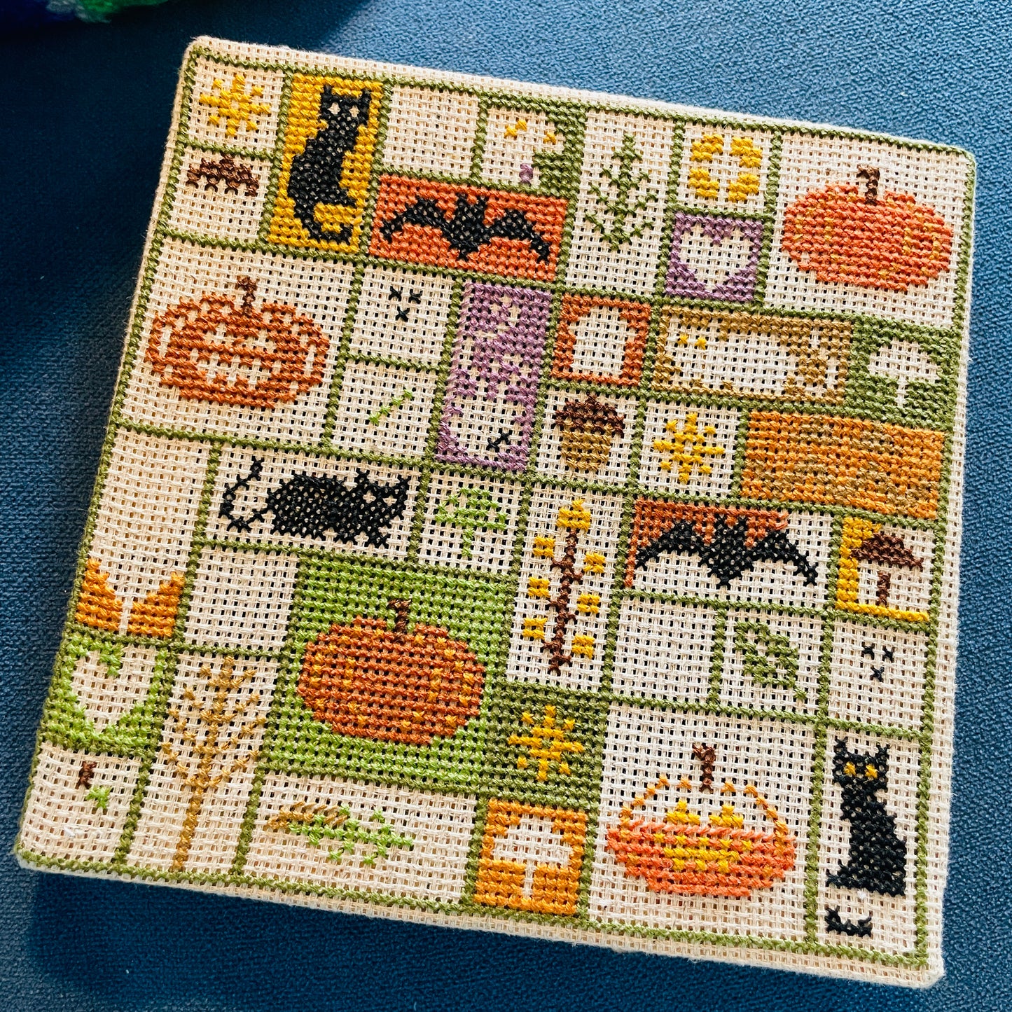CROSS STITCH PATTERN: Spooky Autumn - ILoveMyBlanket