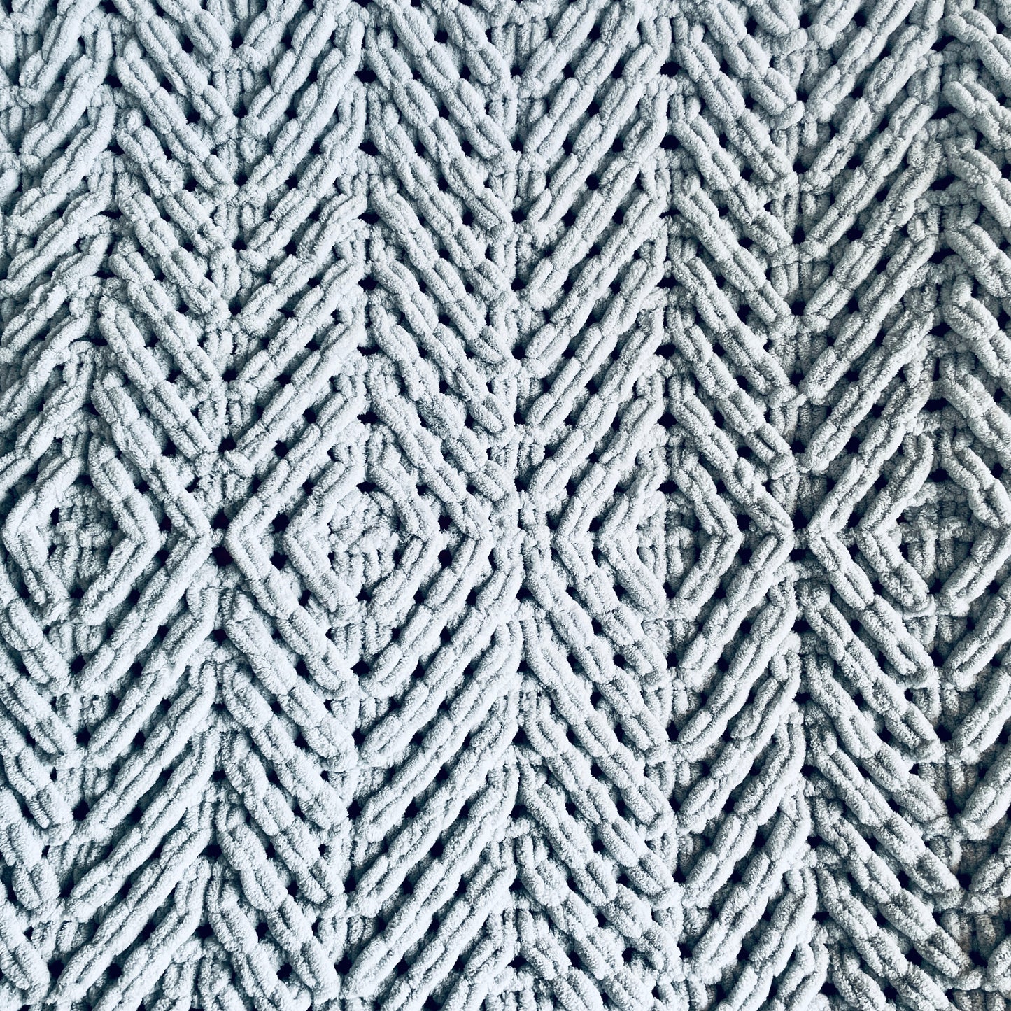 PATTERN: Convergence Throw Blanket - ILoveMyBlanket