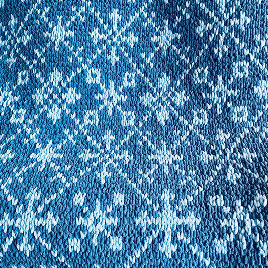 PATTERN: Snowflake Scandinavian Blanket - ILoveMyBlanket