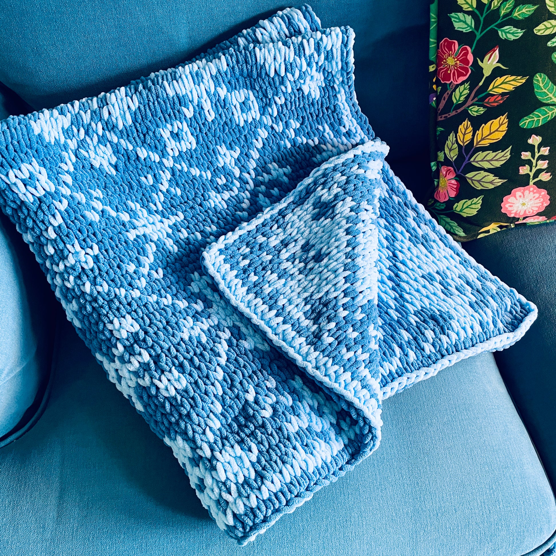 PATTERN: Snowflake Scandinavian Blanket - ILoveMyBlanket