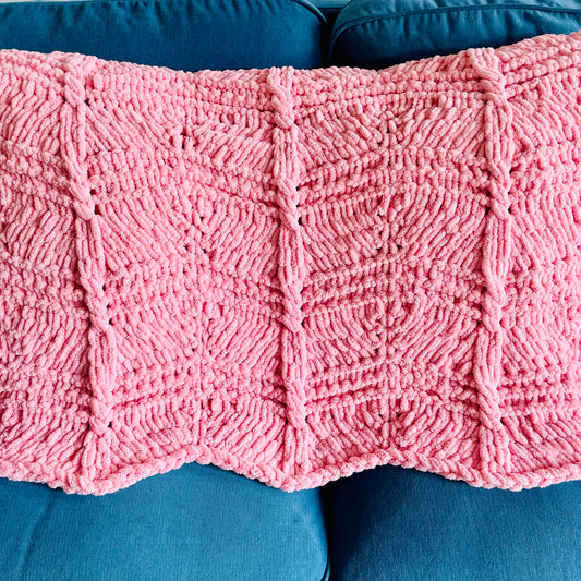 PATTERN: Cable-Tied Ripple Blanket
