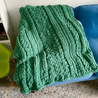 PATTERN: Chunky Celtic Weave Blanket - ILoveMyBlanket