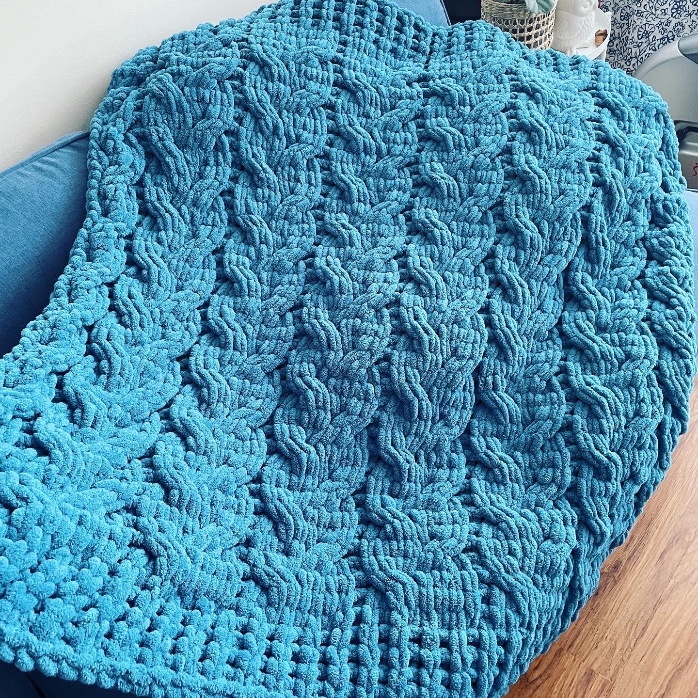 PATTERN: Crooked Cable Blanket - ILoveMyBlanket