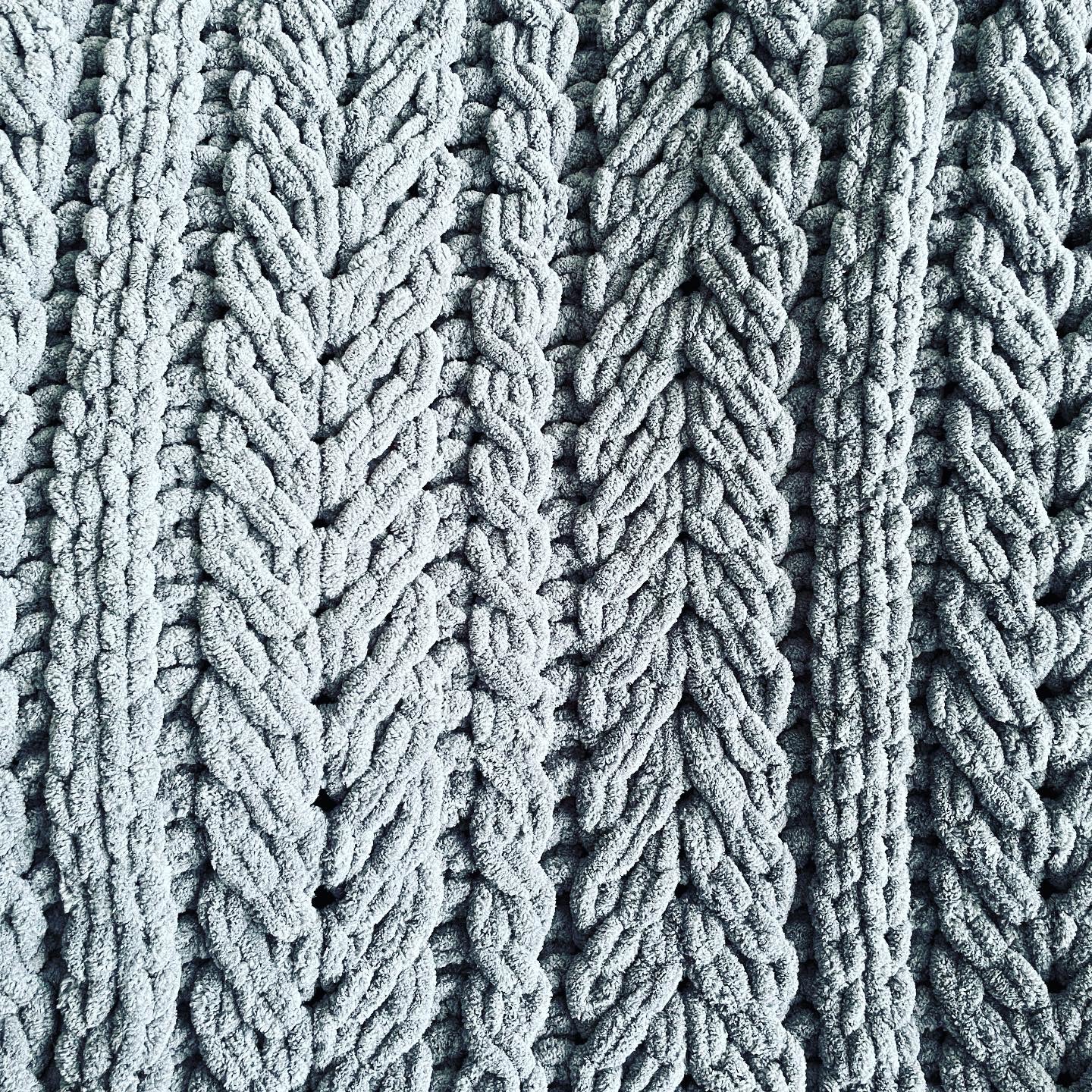 PATTERN: Up-Down Staghorn Cable Blanket - ILoveMyBlanket