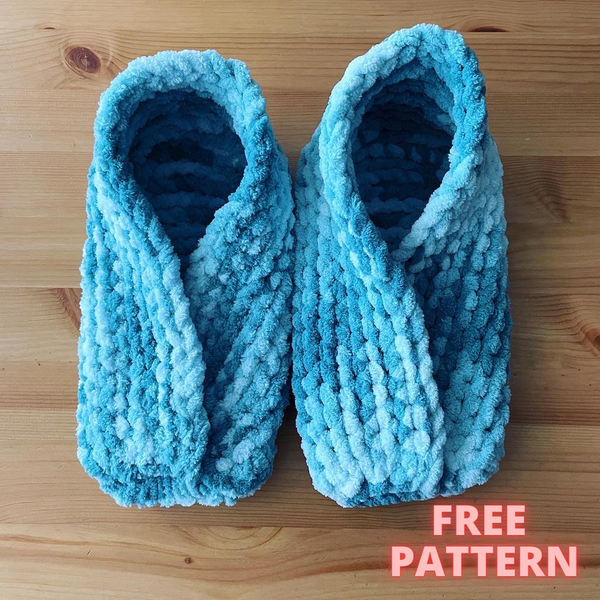 PATTERN: One-Piece Slippers – ILoveMyBlanket