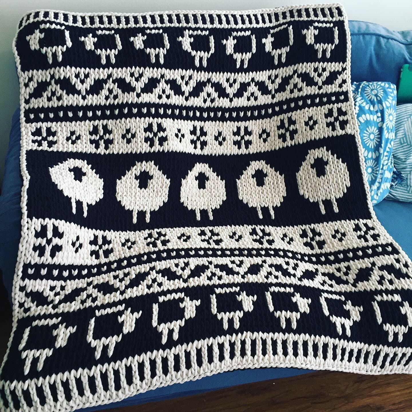 PATTERN Black Sheep White Sheep Scandinavian Blanket