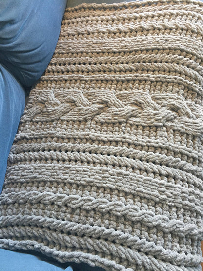 PATTERN BUNDLE: Chunky Cable Knit Blankets