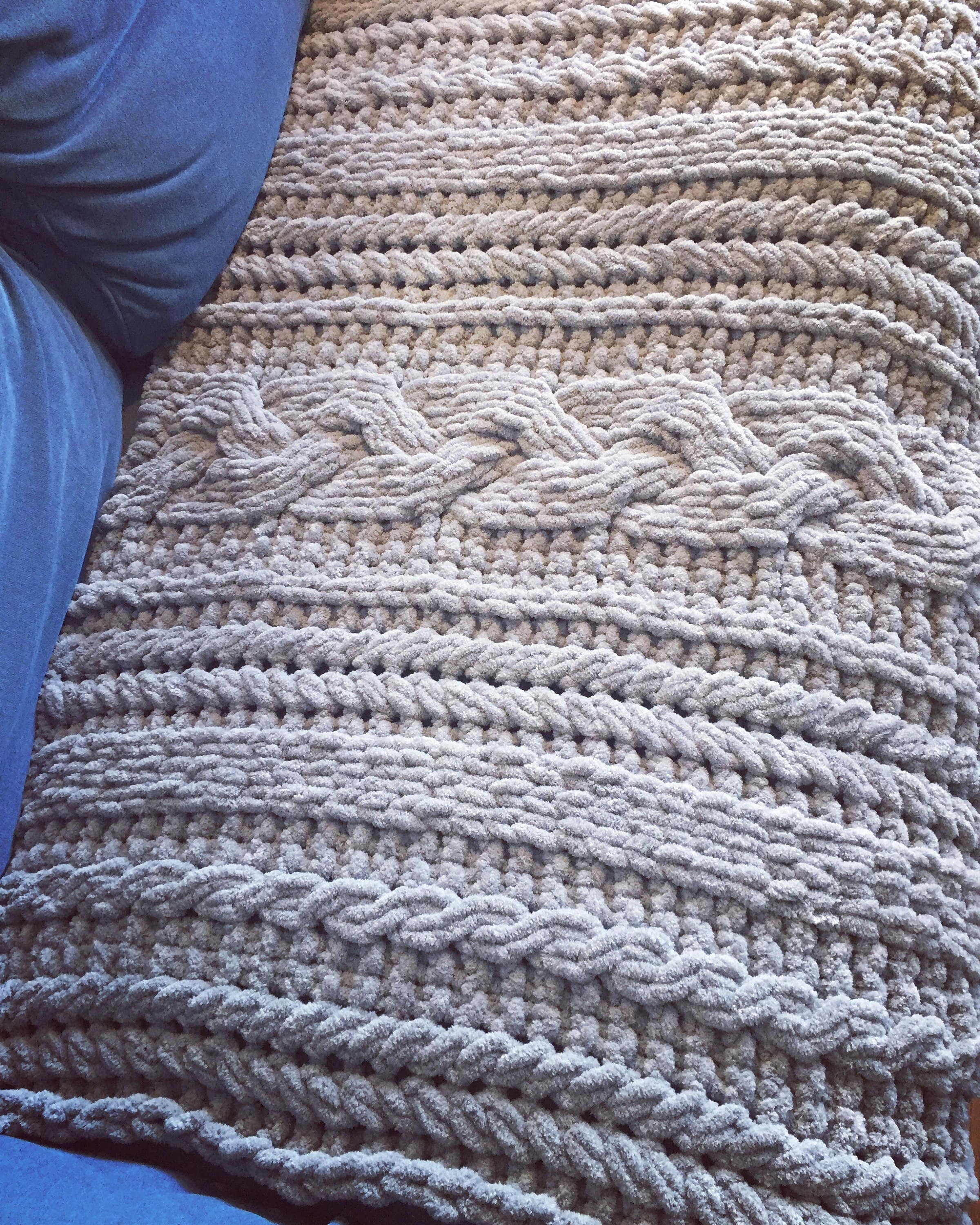 Extra thick yarn online blanket