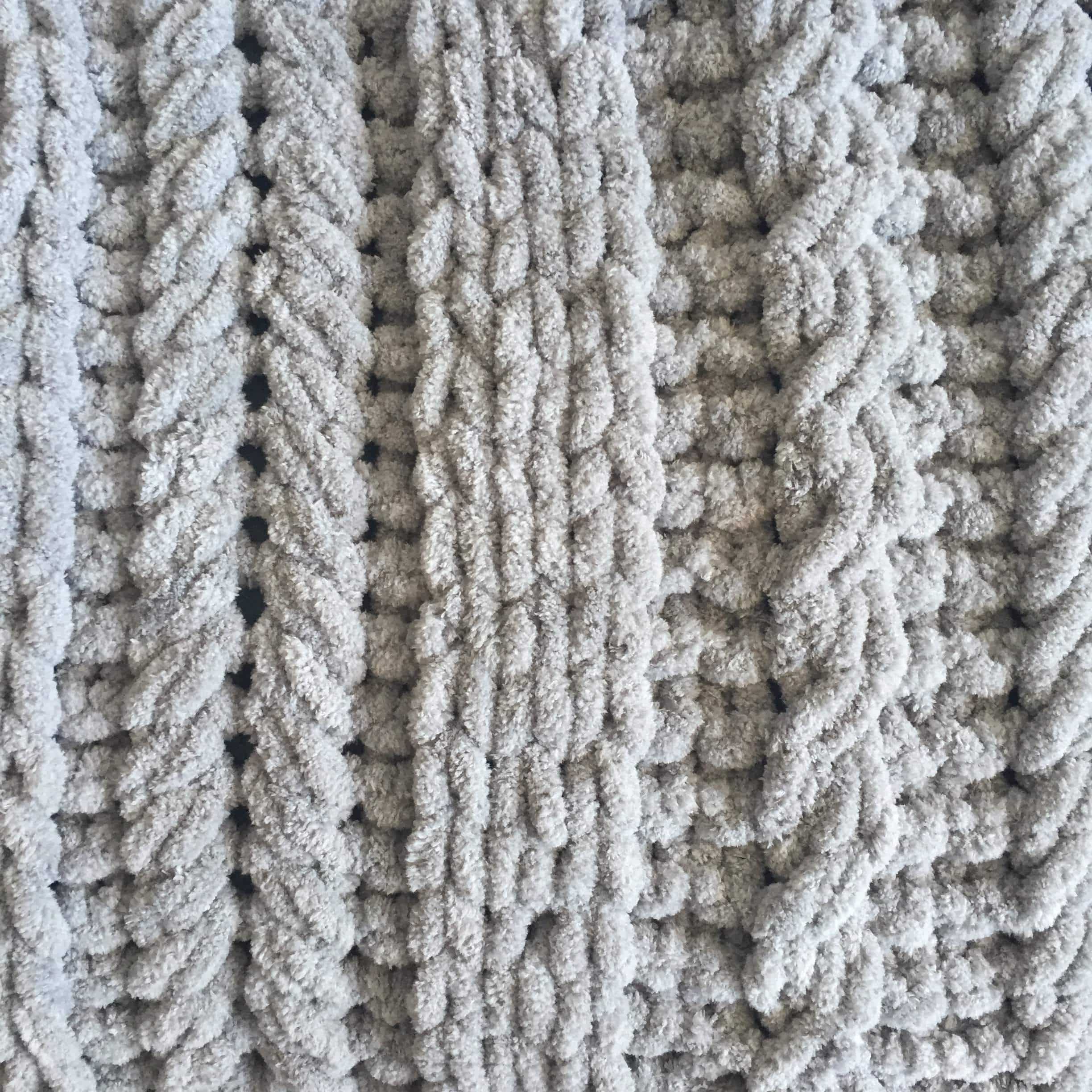 Extra chunky blanket yarn hot sale