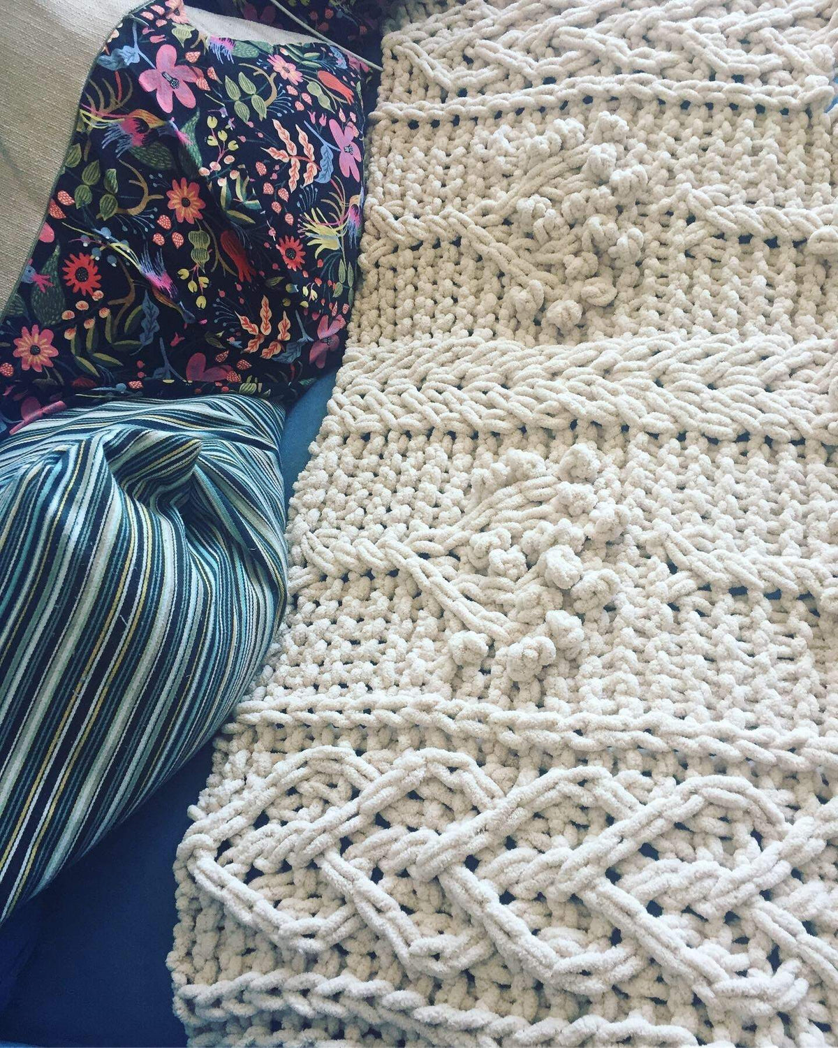 PATTERN: Irish Aran Tree of Life Cable Knit Blanket – ILoveMyBlanket